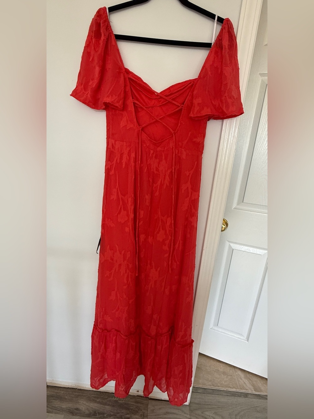 Coral Floral Embroidered Maxi Dress - Women - Picture 2 of 4